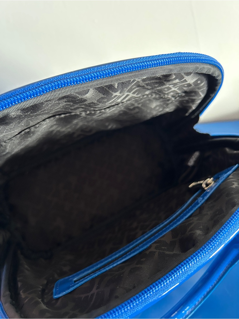 Loungefly R2D2 small dome purse - Picture 3 of 4